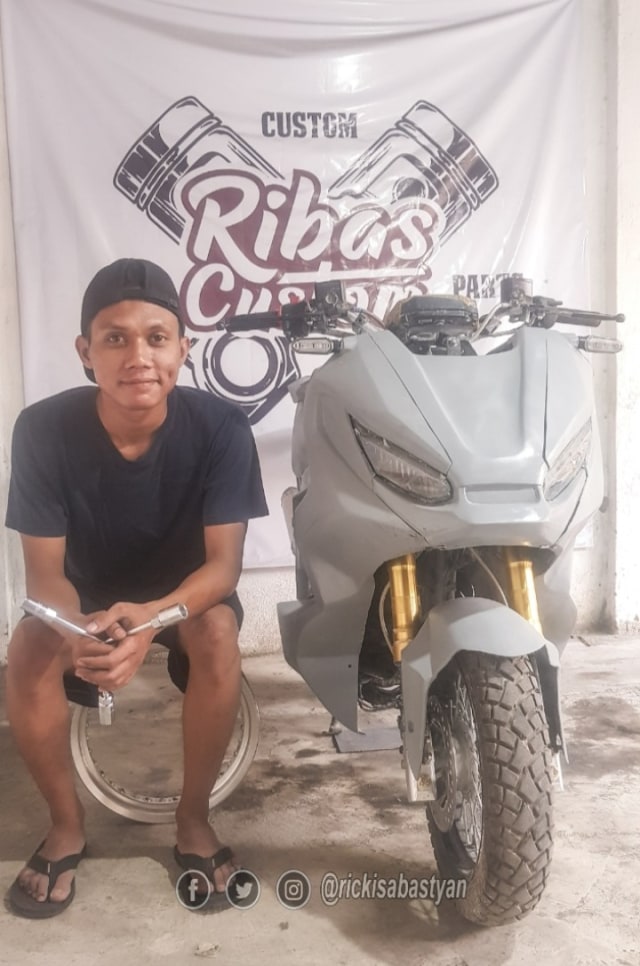 Honda Vario modifikasi jadi X-ADV