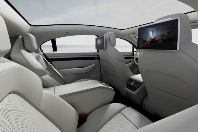 Sony Kenalkan Calon Mobil Listrik Otonomos Penantang Tesla (19812)