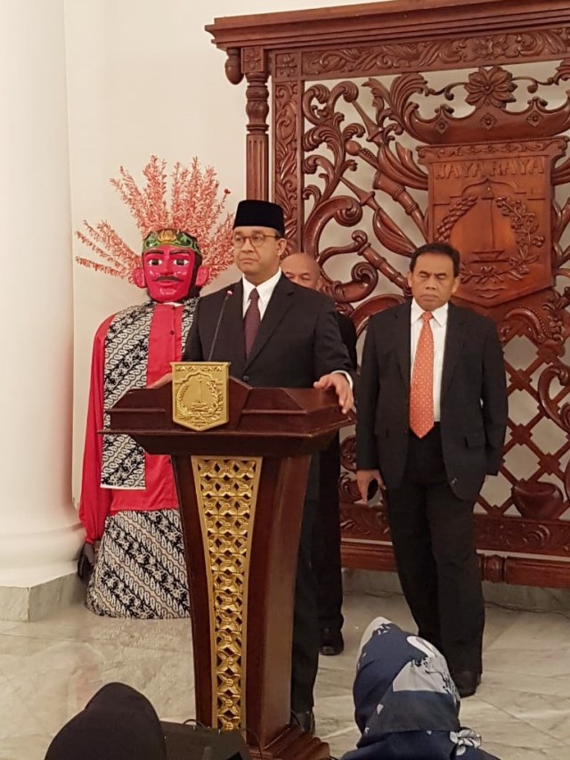Gubernur DKI Jakarta, Anies Baswedan di Balai Kota, Jakarta, Rabu (8/1). Foto: Efira Tamara/kumparan