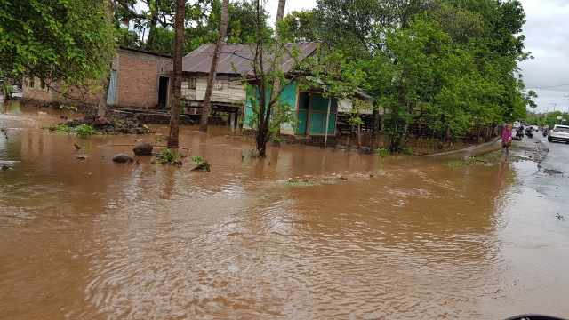 Banjir di Kecamatan Kempo, Kabupaten Dompu. Foto: Info Dompu