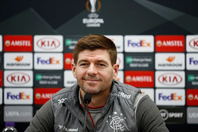 Steven Gerrard: Pemain Liverpool Masih Suka Curhat Padaku (108706)
