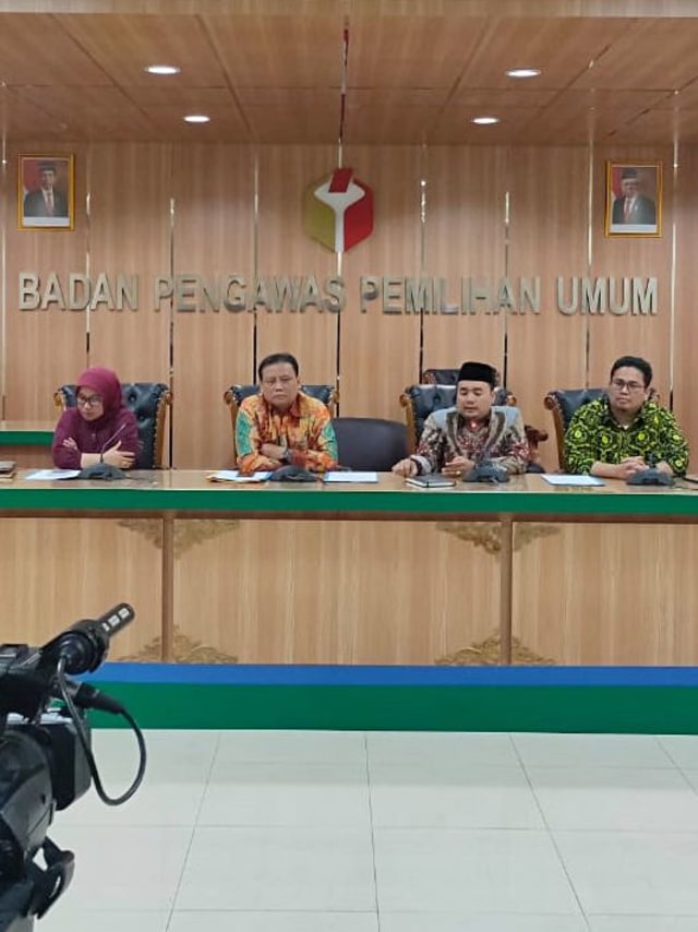 Konferensi pers Sikap Bawaslu terkait OTT Wahyu Setiawan di Bawaslu, Jumat (10/1). Foto: Abyan Faisal Putratama/kumparan