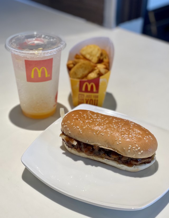 Mushroom Steak Burger McDonald's. Foto: Toshiko/kumparan