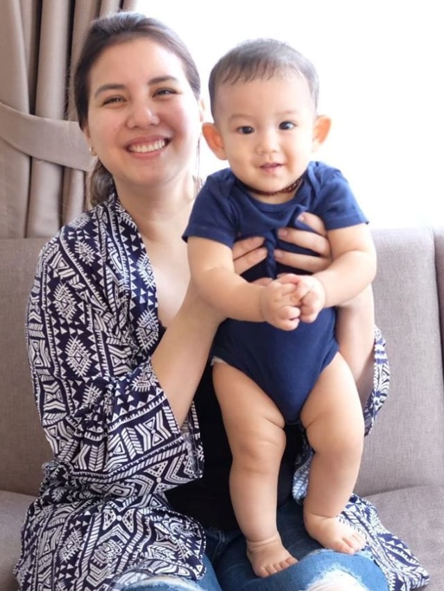 Profil Tya Ariestya  Terbaru