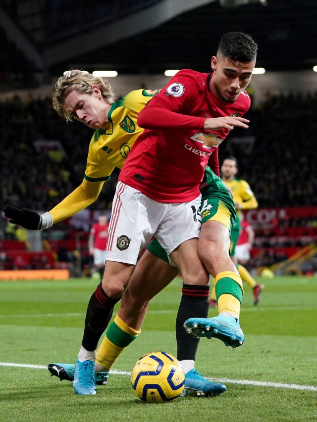 Aksi pemain Manchester United Andreas Pereira saat pertandingan melawan Norwich City. Foto: REUTERS/Jon Super