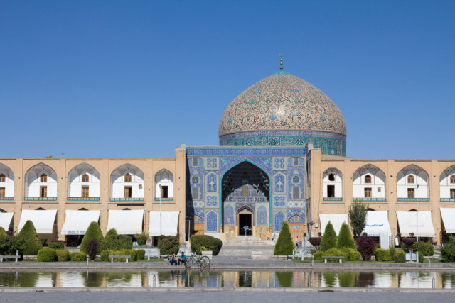 5 Situs Budaya yang Terancam Hilang Jika AS Bom Iran (66010)