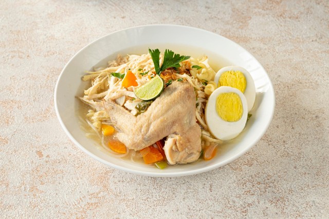 Soto Ayam Khas Indonesia Masuk dalam Daftar 20 Sup Terenak di Dunia, Lho (2343)