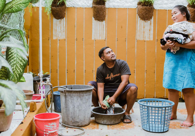 supplier perabotan rumah tangga unik 7 Potret Prewedding Unik Ini Gambarkan Kehidupan Nyata 