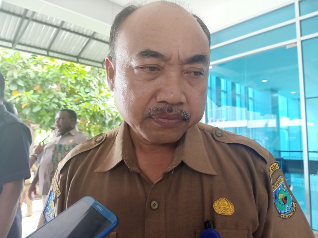  Kepala Inspektorat Provinsi Papua Barat, Sulistiono. (BumiPapua.com/Irsye Simbar)