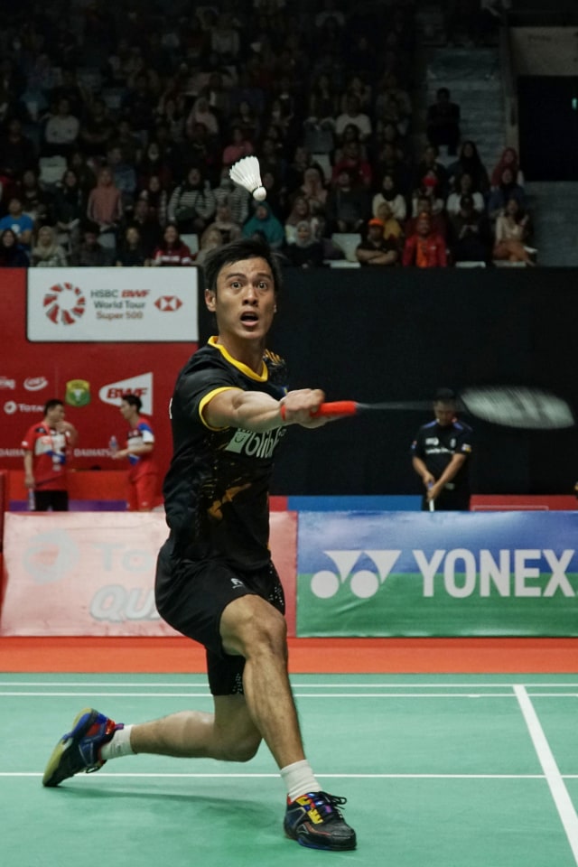 Pebulu tangkis tunggal putra Rhustavito pada pertandingan Indonesia Masters 2020 di Istora Senayan, Jakarta, Rabu (15/1).  Foto: Jamal Ramadhan/kumparan 