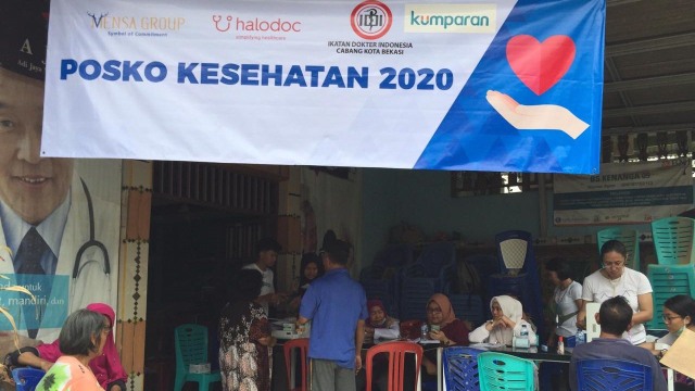 kumparan dan Halodoc, Posko Kesehatan di Bekasi