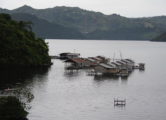 Kampung Tobati Enggros, kampung tertua di Kota Jayapura. (Dok" Kabarpapua.co)