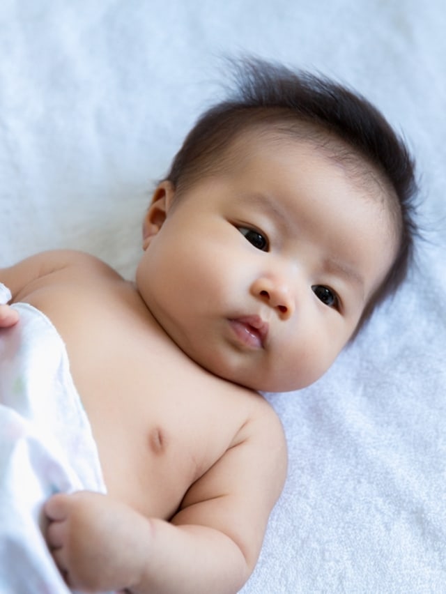 Ilustrasi bayi setelah imunisasi. Foto: Shutter Stock