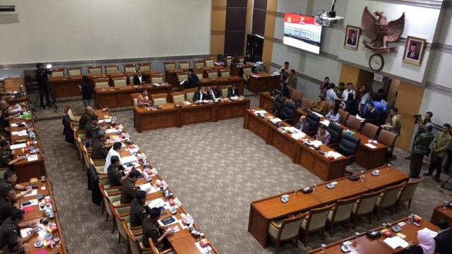 Rapat kerja Komisi III DPR dengan Jaksa Agung ST Burhanuddin. Foto: Paulina Herasmarindar/kumparan 