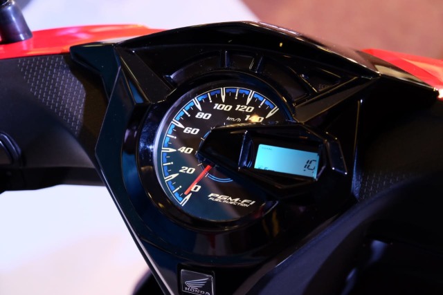 Honda BeAT dengan Warna 'Spesial' Meluncur di Indonesia, Harga Tetap (84986)