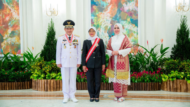 Mendari Tito Karnavian, penghargaan Pemerintah Singapura