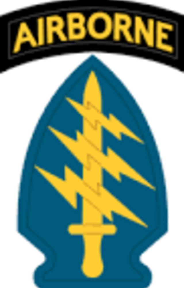 Simbol Green Beret. Sumber foto Wikipedia
