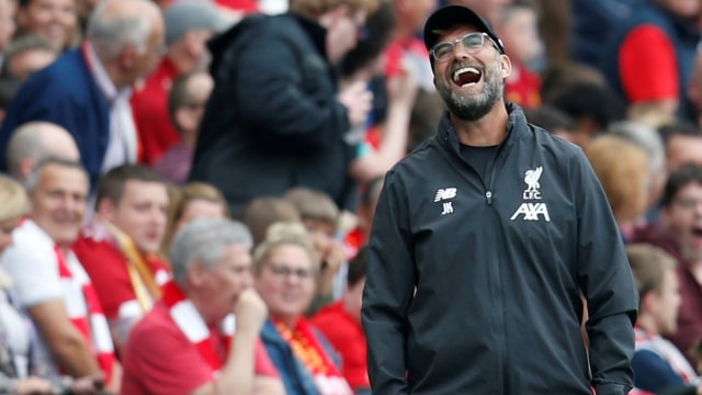 Juergen Klopp tak ambil pusing dengan performa Liverpool di pramusim. Foto: Reuters/Ed Sykes