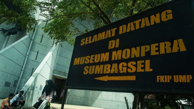 Plang nama museum yang terpasang tak jauh dari lokasi, Sabtu (18/1) Foto: ary priyanto/Urban Id