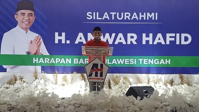 Silaturahmi Anggota DPR RI Anwar Hafid. Foto: Sabran/PaluPoso