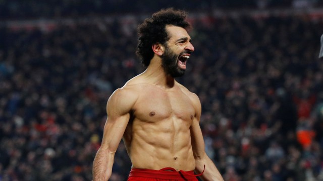 Pemain Liverpool, Mohamed Salah, berselebrasi usal bobol gawang Manchester United. Foto: REUTERS/Phil Noble