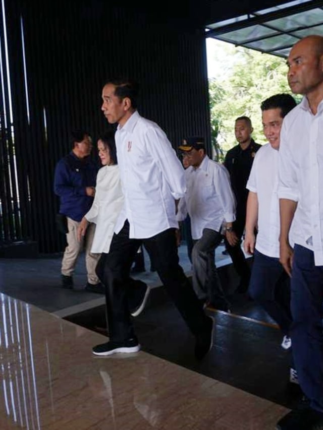 Presiden Joko Widodo tiba untuk meresmikan Hotel Inaya Bay Komodo, Labuan Bajo, NTT, Senin (20/1/2020). Foto: Dewi Rachmat Kusuma/kumparan