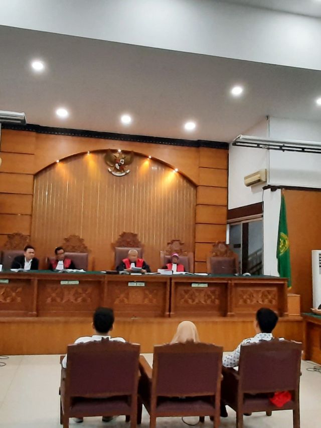 Sidang putusan sela kasus dugaan 'Ikan Asin' di Pengadilan Negeri Jakarta Selatan, Senin (20/1) Foto: Aria Pradana/kumparan 
