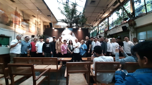 Konferensi pers 'Kopi Penyangga Bumi' di M Bloc
