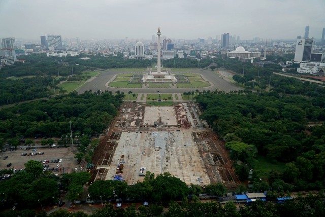 Foto udara revitalisasi Monas. Foto: Jamal Ramadhan/kumparan