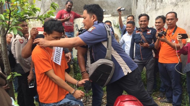 Rekrontruksi pembunuhan Hakim Jamaluddin tahap III