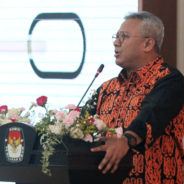 Ketua KPU, Arief Budiman, pada Refleksi Pemilu 2019 dan Persiapan Pemilu 2020 di Ruang Sidang KPU, Jakarta, Rabu (22/1/2020). 
 Foto: Nugroho Sejati/kumparan