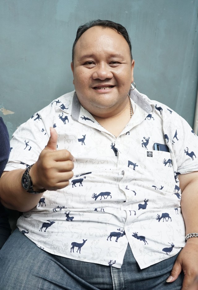 Aktor Rony Dozer saat ditemui di kawasan Kapten Tendean, Jakarta Selatan, Rabu, (22/1). Foto: Dok. Ronny