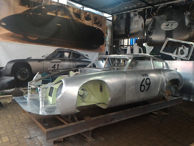 Yumos Garage