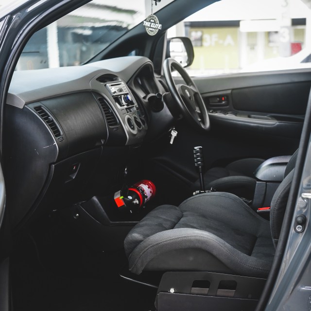 OTOHITZ, MODIFIKASI Toyota Innova 2JZ