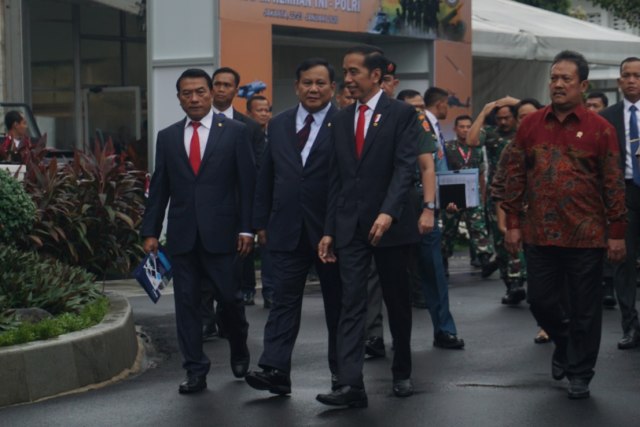 Presiden Joko Widodo dan Menhan Prabowo Subianto hadiri rapim Kementrian Pertahanan, TNI, dan Polri tahun 2020, Jakarta, Kamis (23/1/2020). Foto: Irfan Adi Saputra/kumparan
