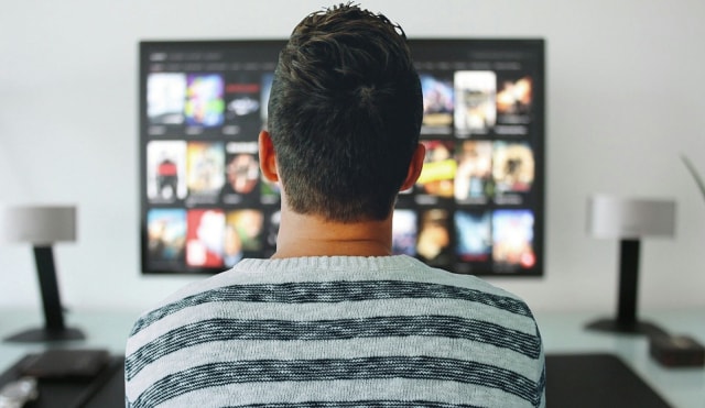 Ilustrasi nonton di Netflix (Foto: Pixabay)