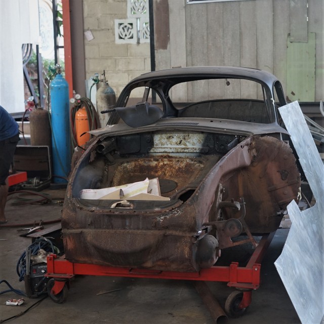 Yumos Garage: Mengembalikan Eksotisme Porsche Klasik dari Rongsokan (101478)