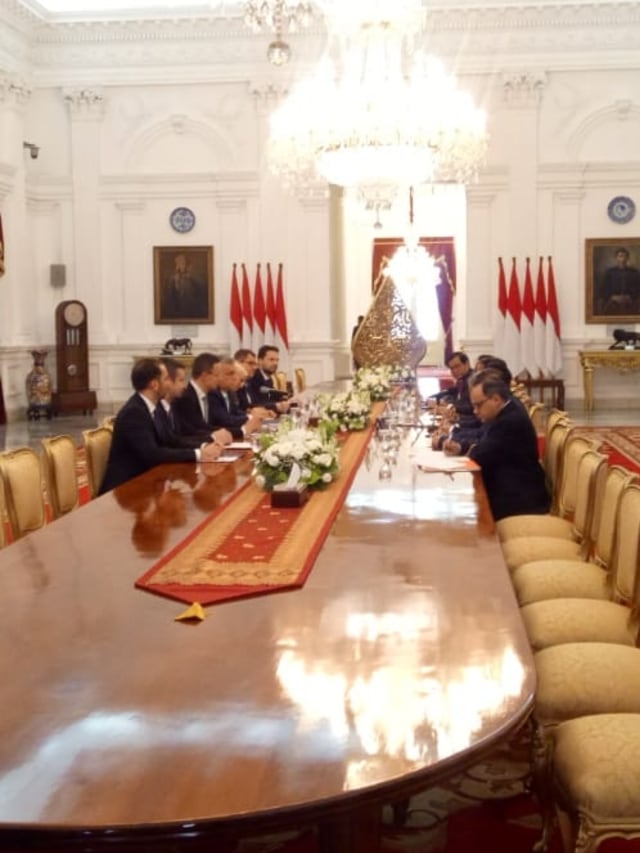 Presiden Jokowi terima kunjungan PM Hungaria Viktor Orban di Istana Merdeka, Kamis (23/1). Foto: Fahrian Saleh/kumparan