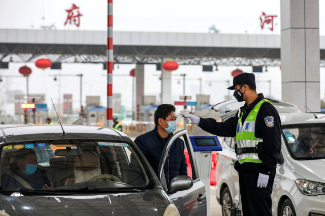 Foto: Kota Wuhan yang Diisolasi Akibat Virus Corona (43260)