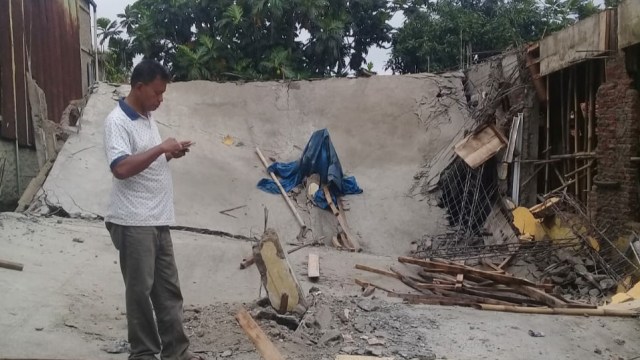 Proyek Bangunan SDN 2 Lumpang, Bogor, Ambruk (319109)