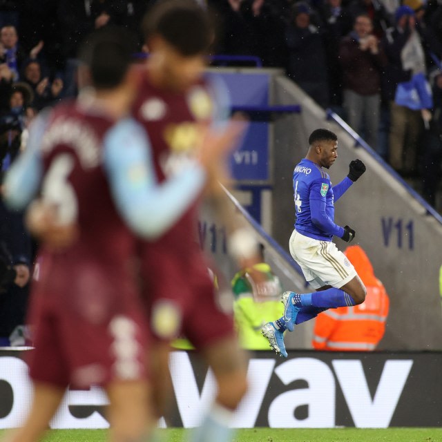 Kelechi Iheanacho merayakan golnya ke gawang Aston Villa. Foto: Action Images via Reuters/Carl Recine