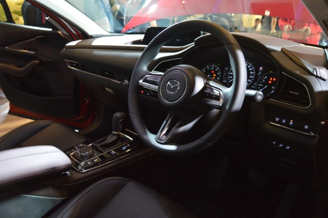 Mazda CX 30 Spesifikasi Fitur Harga dan Skema  Kredit 