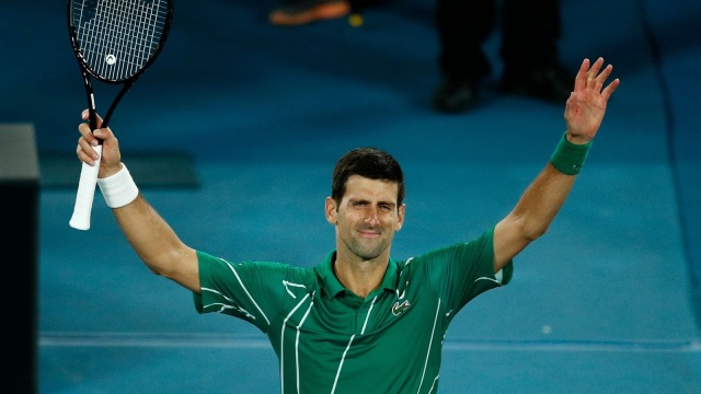 Novak Djokovic usai menyingkirkan Milos Raonic di Australian Open 2020. Foto: Edgar Su/Reuters