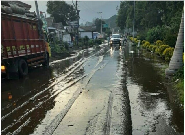 Banjir di Sempol Bondowoso Bukan dari Kawah Ijen, Begini Kronologinya (356069)