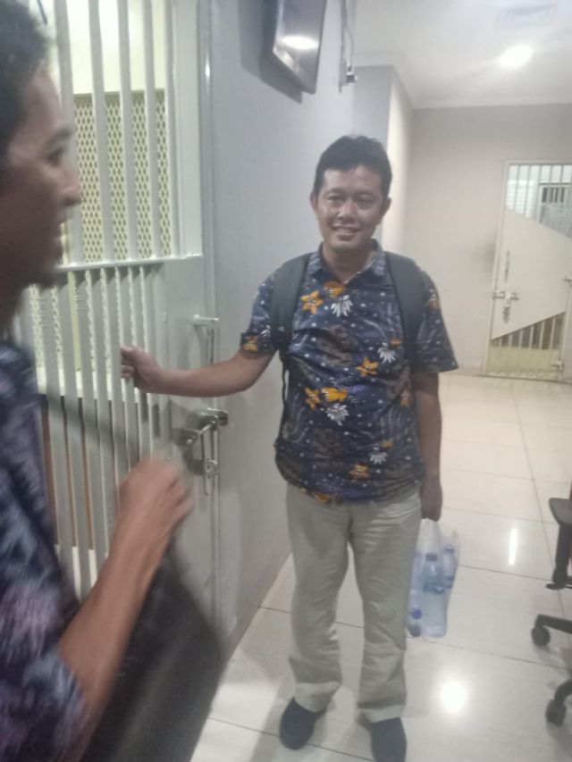 Aktivis JAK sekaligus pendiri Negara Rakyat Nusantara Yudi di tahanan Bareskrim Polri. Foto: Dok. Istimewa