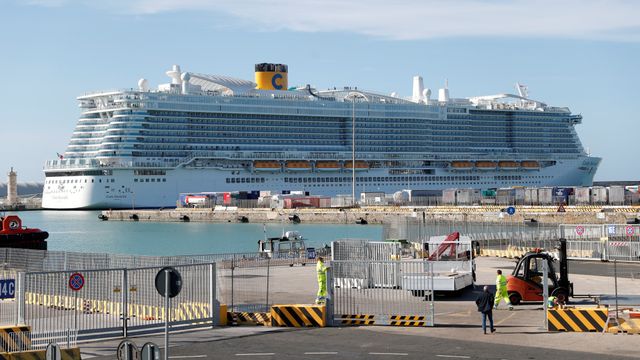 Kapal pesiar Costa Smeralda Virus corona