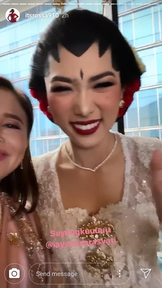 Vidi Aldiano dan Rossa Ikut Bahagia Atas Pernikahan Isyana ...