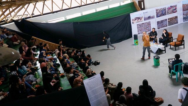 Pameran Foto t(h)uman