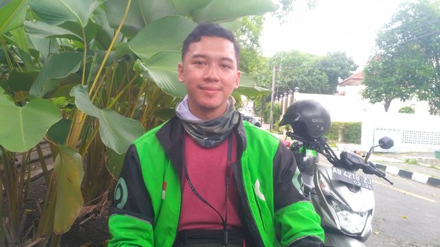 Muhammad Rafli, driver ojek online di Jogja. Foto : Widi Erha Pradana