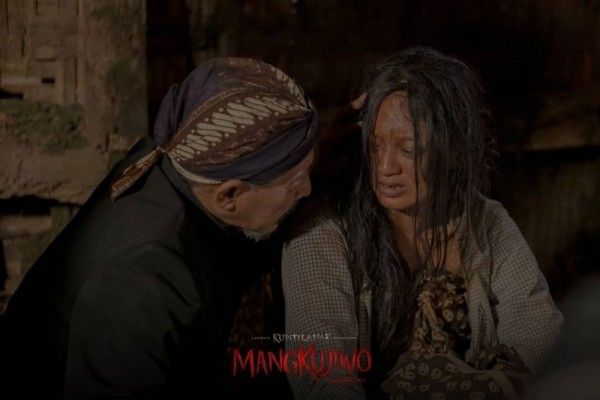 Review 'Mangkujiwo': Film Horor yang Menimbulkan Ketidaknyamanan (137283)